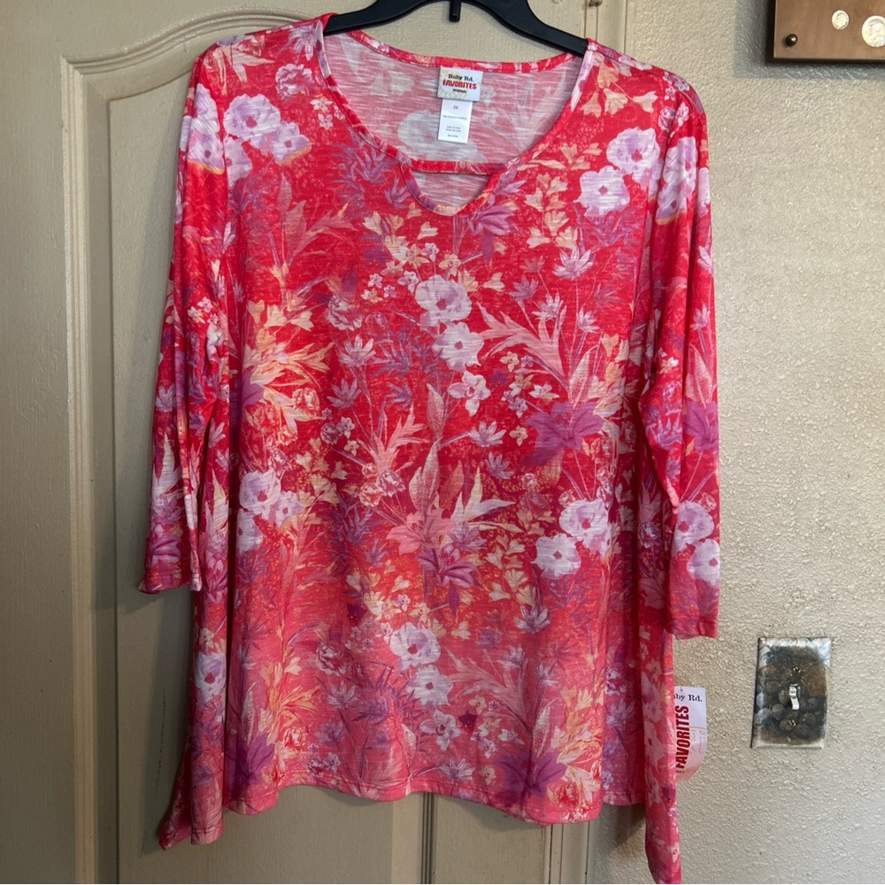 Ruby Rd. Red Floral Women's Top